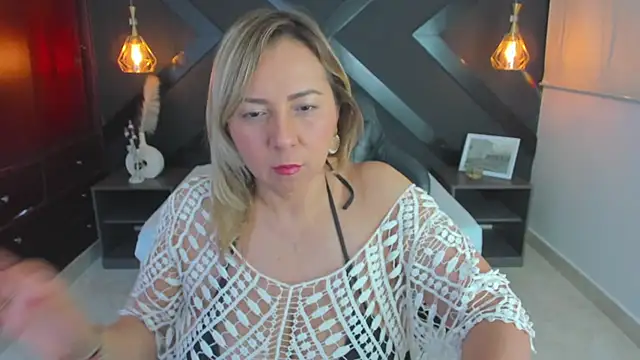 andre soto  online show from October 30, 2025, 2:13 am