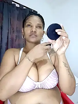 alejandraboobs07 online show from December 15, 2024, 4:37 pm