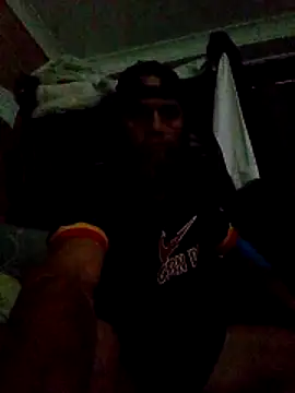 Snapshot of Deonlonely1 chatting on October 22, 2025, 1:11 pm Deonlonely1 online show from October 22, 2025, 1:11 pm