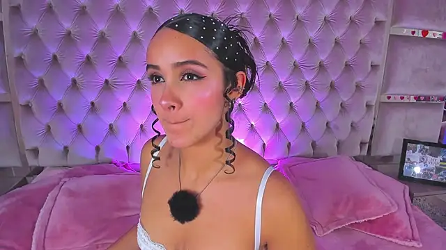 Harii 02 online show from September 22, 2025, 8:11 pm