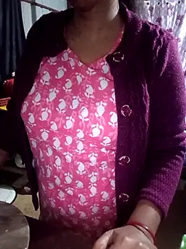 Snapshot of EeshaBhabi chatting on November 24, 2025, 3:45 pm EeshaBhabi online show from November 24, 2025, 3:45 pm