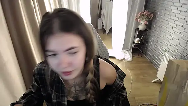 Snapshot of Ritaneer chatting on September 16, 2025, 8:04 am Ritaneer online show from September 16, 2025, 8:04 am