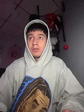 Snapshot of Stiven_017 chatting on January 13, 2026, 12:27 am Stiven 017 online show from January 13, 2026, 12:27 am