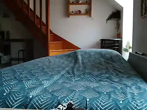 Lauzo21 online show from September 11, 2025, 5:51 am