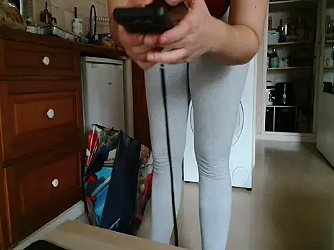 Lauzo21 online show from October 27, 2025, 12:53 pm