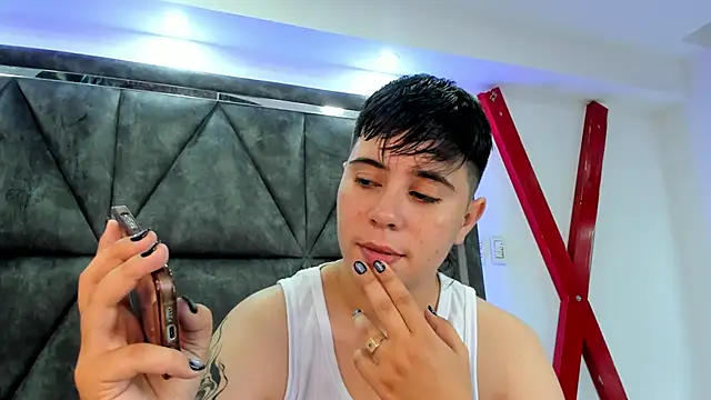 AbbySmiitth  online show from March 2, 2026, 10:05 pm