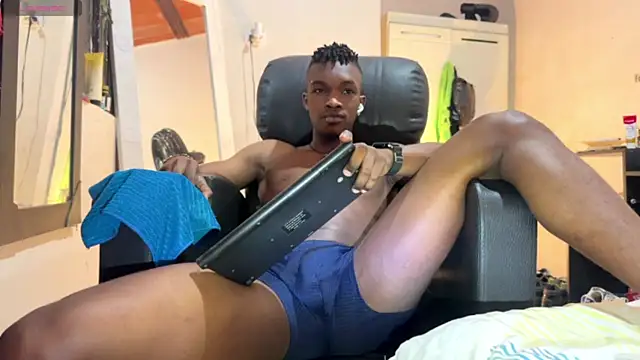 KENDER21  online show from January 9, 2026, 5:54 am