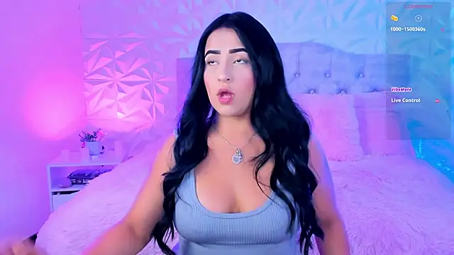 Snapshot of Miss_Ivy4 chatting on January 21, 2025, 7:28 pm Miss Ivy4 online show from January 21, 2025, 7:28 pm