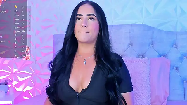 Snapshot of Miss_Ivy4 chatting on November 12, 2025, 12:00 am Miss Ivy4 online show from November 12, 2025, 12:00 am