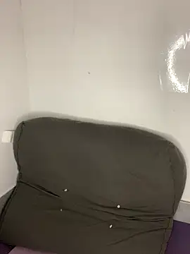 lixiaoshuai8 online show from November 27, 2025, 6:26 am