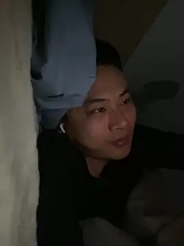 lixiaoshuai8 online show from December 18, 2025, 3:51 pm