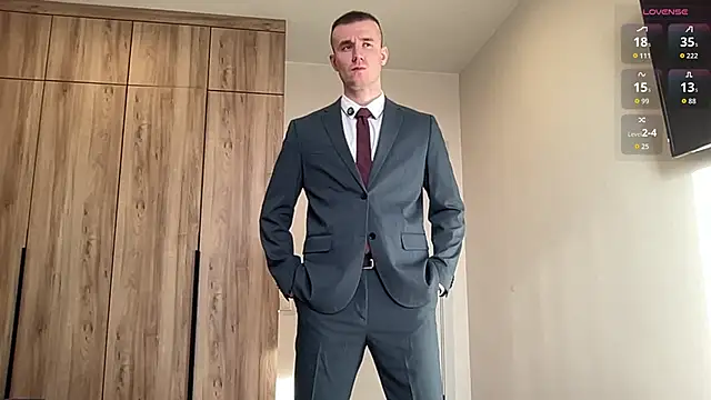 Snapshot of cute_mark chatting on February 23, 2026, 8:22 am cute mark online show from February 23, 2026, 8:22 am