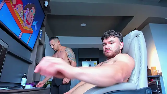 Maximo Marcelo online show from November 4, 2025, 12:04 pm