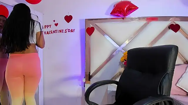 HayamiKioto online show from February 20, 2025, 12:15 pm