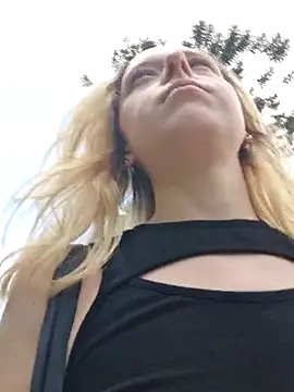 Public Katrisha online show from December 3, 2025, 3:54 pm