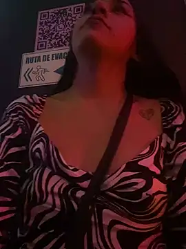 Little aphrodite online show from February 23, 2025, 5:56 am