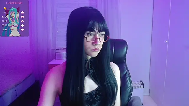 lewd pillows online show from February 3, 2025, 6:17 pm