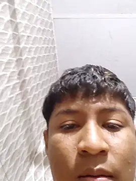 Tu papi 69  online show from October 16, 2025, 11:50 pm