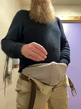 Ice mannHH online show from December 5, 2024, 9:39 pm