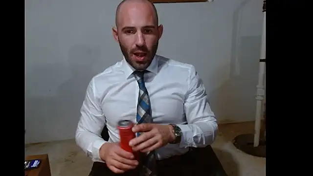 Snapshot of TheNakedPreacher chatting on December 16, 2024, 6:49 pm TheNakedPreacher online show from December 16, 2024, 6:49 pm