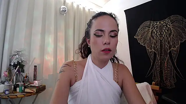 AmaRiv online show from December 11, 2024, 6:42 pm