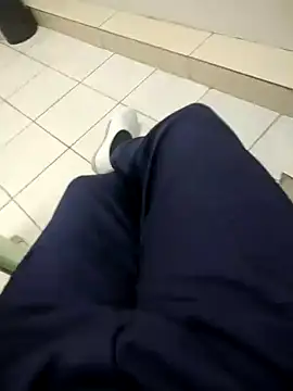 Snapshot of gatmoreno1 chatting on September 30, 2025, 5:07 pm gatmoreno1 online show from September 30, 2025, 5:07 pm