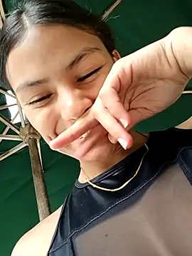 Snapshot of vanyacam_ chatting on February 10, 2025, 9:15 pm vanyacam online show from February 10, 2025, 9:15 pm