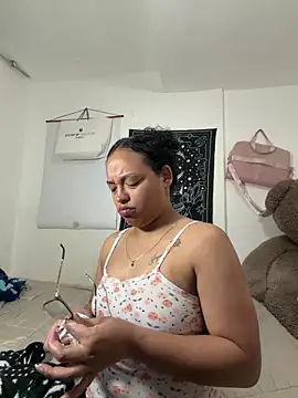 angela angels  online show from March 22, 2026, 8:29 am