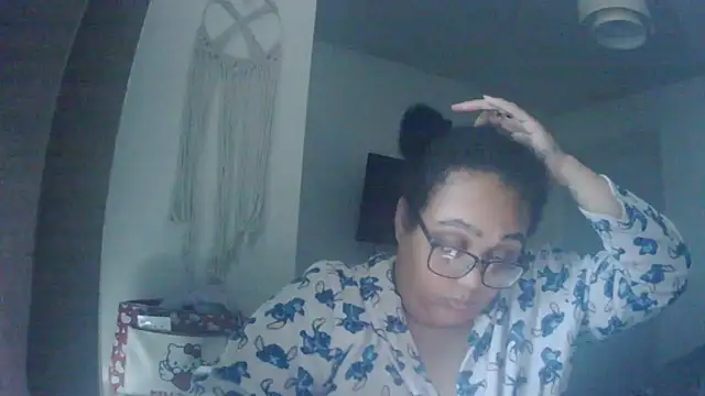 Snapshot of vanilla_chocolate23 chatting on April 8, 2026, 8:14 am vanilla chocolate23 online show from April 8, 2026, 8:14 am