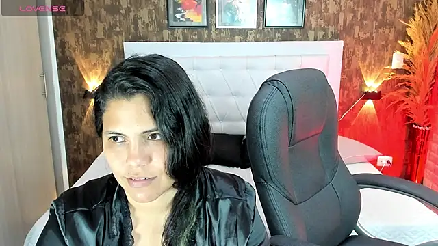 dulce  love69 online show from January 13, 2025, 4:07 am