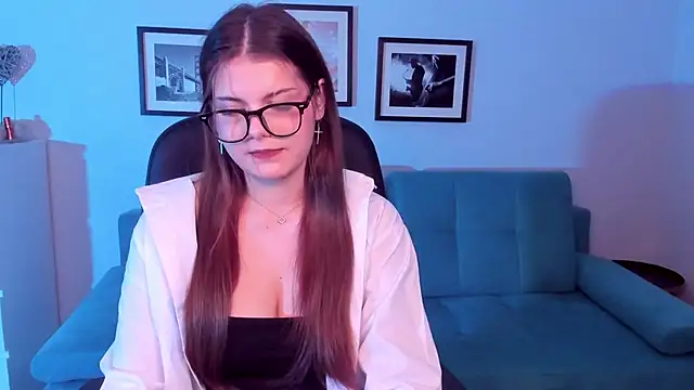 AdeliaKiss online show from February 2, 2025, 9:02 pm