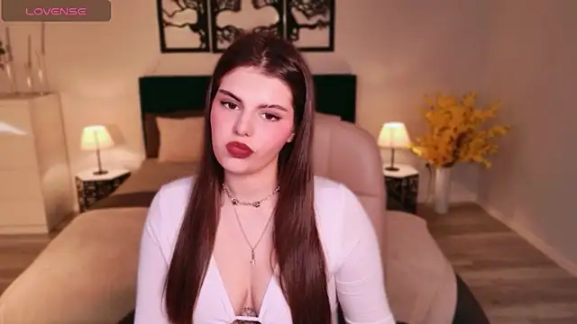 AdeliaKiss online show from February 18, 2026, 5:25 am