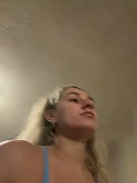 lexybabyxo online show from July 10, 2026, 10:07 am