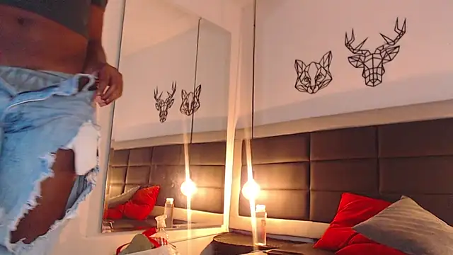 candy lovee69 online show from November 20, 2025, 7:46 pm