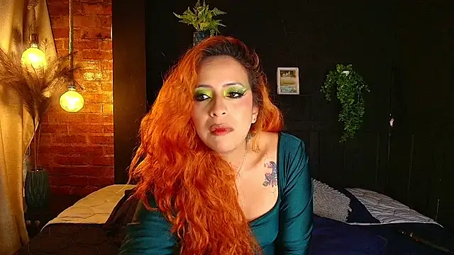 Snapshot of sahra_taylor_ chatting on May 26, 2026, 2:35 pm sahra taylor online show from May 26, 2026, 2:35 pm