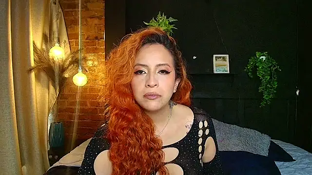 Snapshot of sahra_taylor_ chatting on May 28, 2026, 2:25 pm sahra taylor online show from May 28, 2026, 2:25 pm