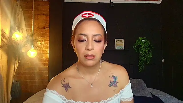 Snapshot of sahra_taylor_ chatting on June 3, 2026, 2:55 pm sahra taylor online show from June 3, 2026, 2:55 pm