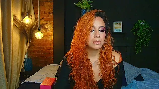 Snapshot of sahra_taylor_ chatting on June 7, 2026, 3:27 pm sahra taylor online show from June 7, 2026, 3:27 pm