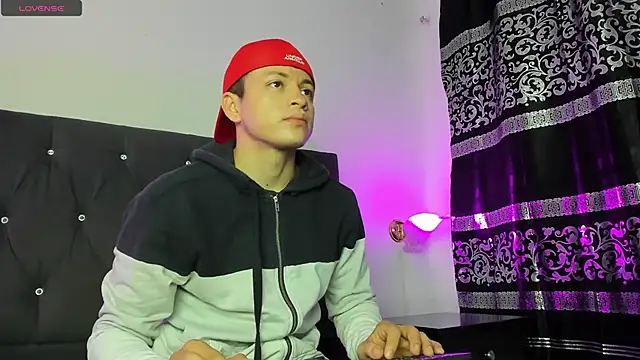 Angel Cuervo online show from March 4, 2025, 12:33 pm