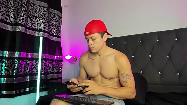 Angel Cuervo online show from March 10, 2025, 12:37 pm