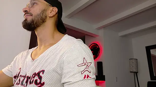 tony muscle online show from March 21, 2026, 11:04 am