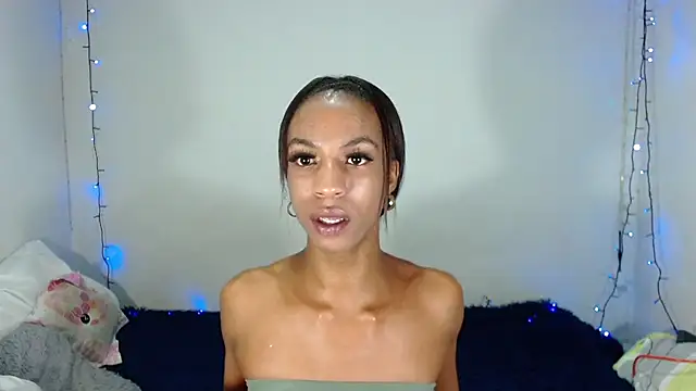 Snapshot of JessicaEbony chatting on February 5, 2026, 1:21 am JessicaEbony online show from February 5, 2026, 1:21 am