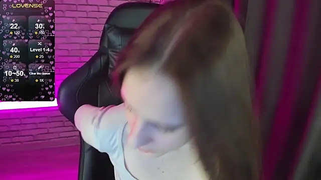 Snapshot of Tonya_Gray chatting on December 13, 2024, 11:02 am Tonya Gray online show from December 13, 2024, 11:02 am