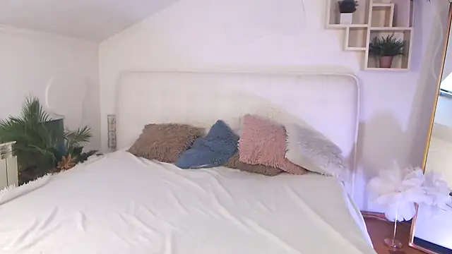 Snapshot of AuroraAksnesss chatting on January 29, 2025, 2:00 pm AuroraAksnesss online show from January 29, 2025, 2:00 pm