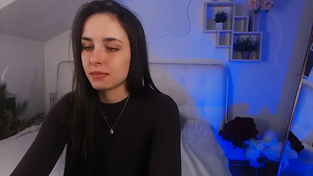 Snapshot of AuroraAksnesss chatting on March 10, 2025, 6:01 pm AuroraAksnesss online show from March 10, 2025, 6:01 pm