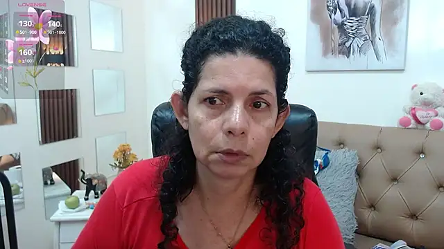 Snapshot of sila_bolum chatting on May 2, 2026, 2:44 pm sila bolum online show from May 2, 2026, 2:44 pm