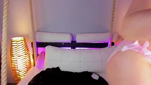 Snapshot of taiiga__ chatting on March 7, 2025, 9:18 am taiiga online show from March 7, 2025, 9:18 am