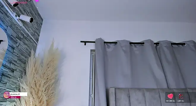 Snapshot of AmberGray_ chatting on May 11, 2026, 2:17 am AmberGray online show from May 11, 2026, 2:17 am
