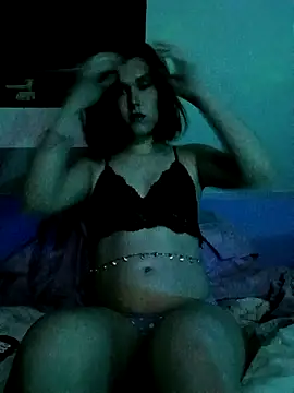 trannyfrench422 online show from November 5, 2025, 4:01 am