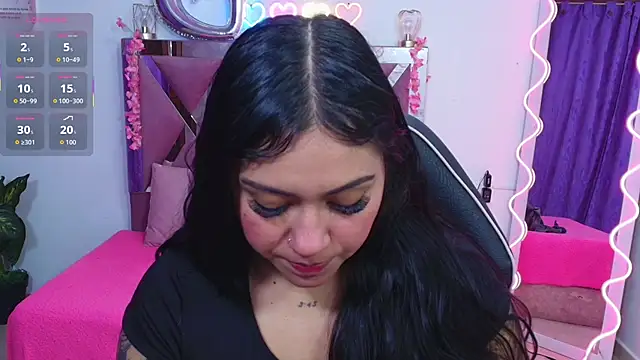 kendra tay online show from November 5, 2025, 3:39 am